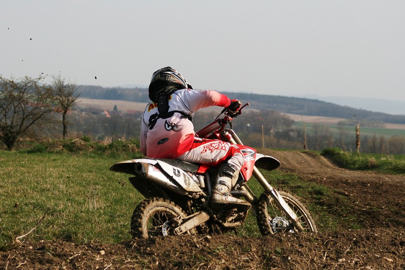 Trénink Racing-RM Rychnovek-Zvole 9.4.08